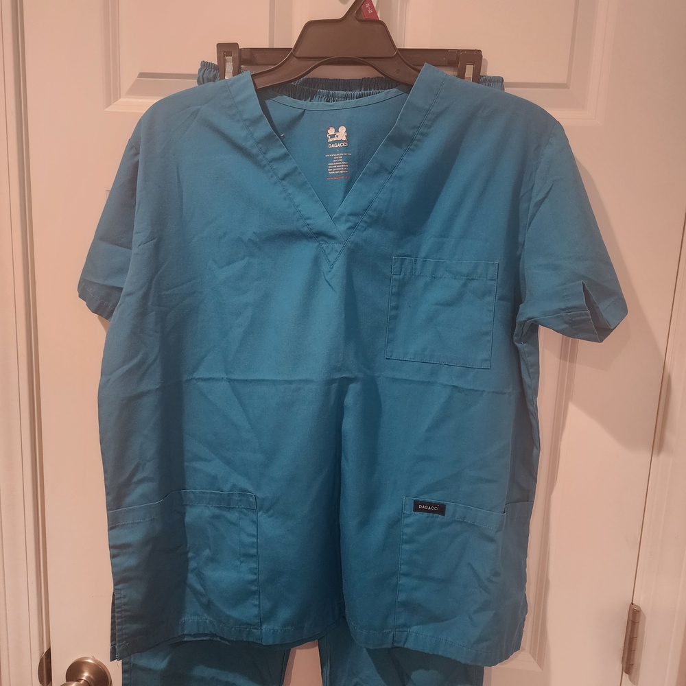 Dagacci Large Scrub Set - Picture 2 of 2
